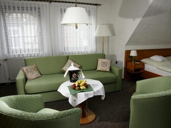 Hotel Restaurant Pempel Grossalmerode Экстерьер фото